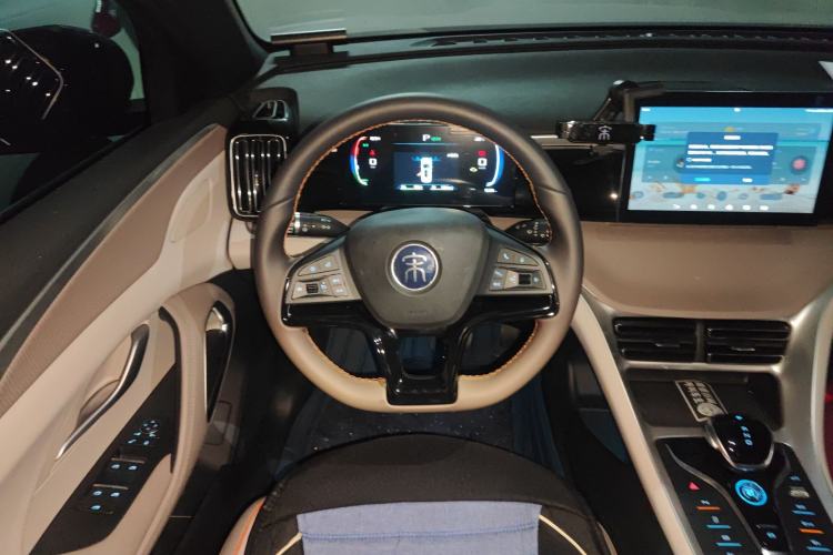 Used BYD Song Pro New Energy 2024 HONOR Edition DM-i 71KM Navigation Model