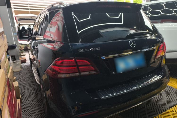 Used Mercedes-Benz GLE 2017 GLE 400 4MATIC Rear Left 45 Deg