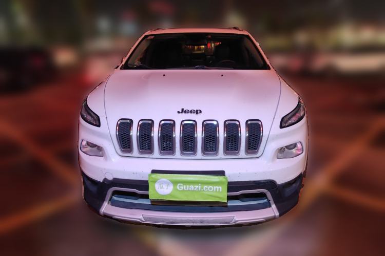 Used Jeep Cherokee 2017 2.0L Superior Edition