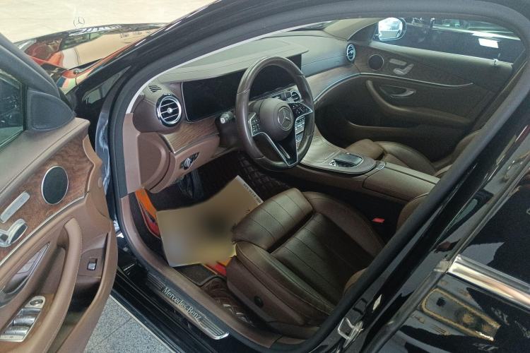 Used Mercedes-Benz E-Class 2022 Facelift E 260 L 4MATIC