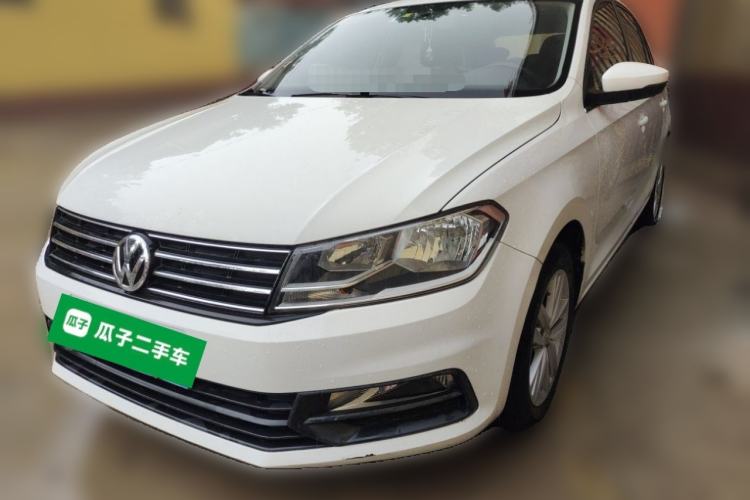 Ojetý Volkswagen Santana 2015 HaoNa 230TSI DSG Comfort Model