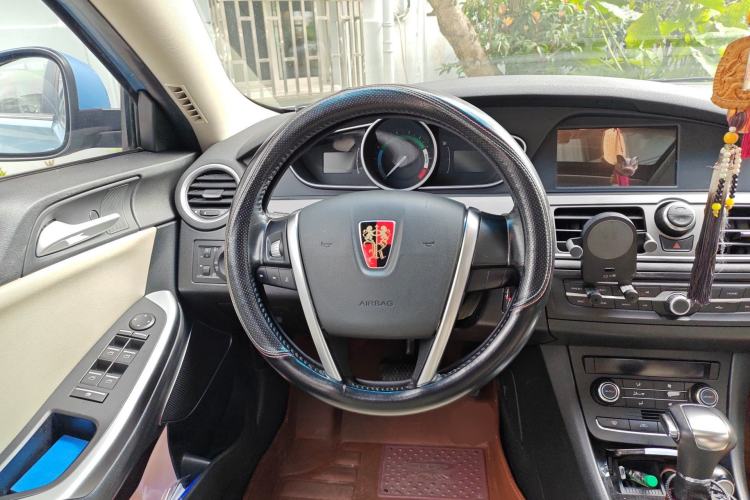 Used Roewe e550 2016 Deluxe Edition
