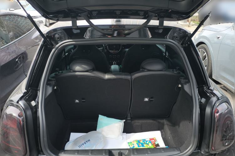 Used MINI 2022 2.0T COOPER S Black Badge Special Edition
