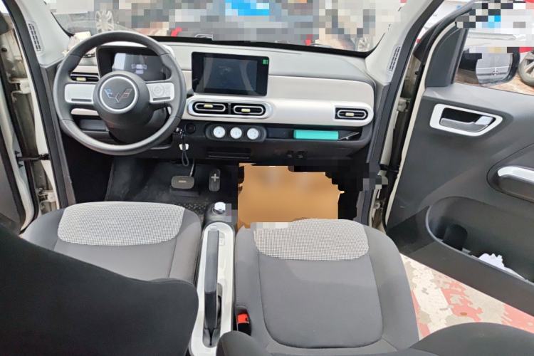 Used Wuling Hongguang MINIEV 2024 3rd Generation 215km Advanced Version Center Console