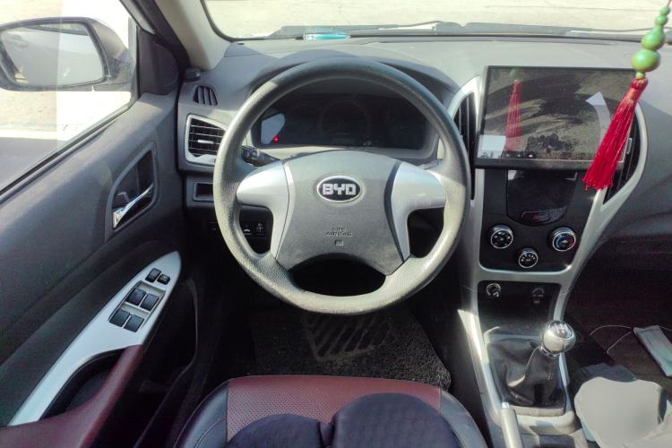 Used BYD F3 2015 Energy-Saving Edition 1.5L Manual Luxury Model