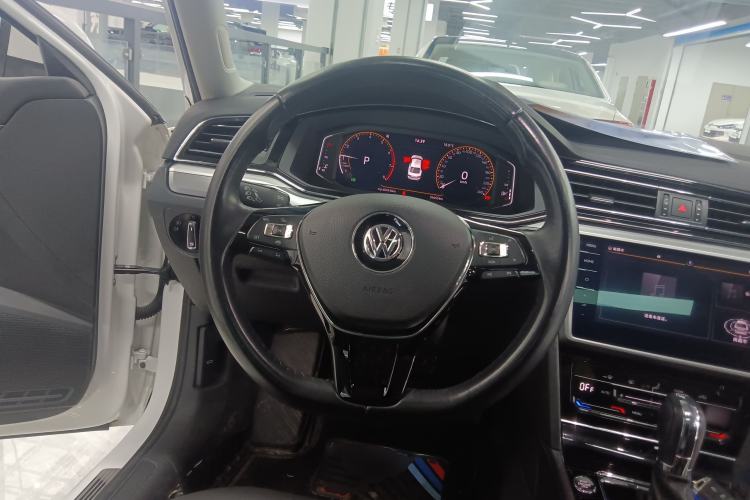 Used Volkswagen Lamando 2021 280TSI DSG Comfort Edition