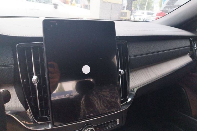 Used Volvo S90 2026 B5 Zhiyi Luxury Edition
