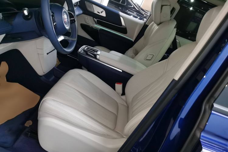 Used Buick Century 2023 2.0T Six-Seater Yinshi Edition