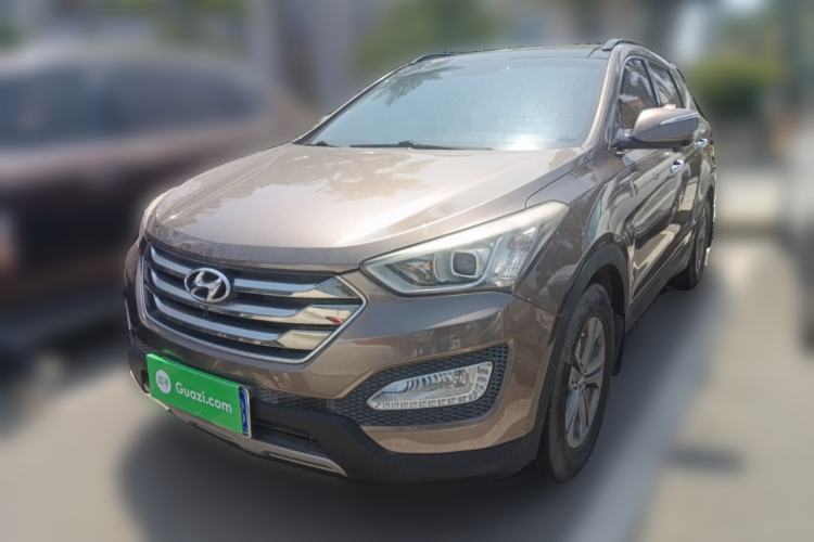 Used Hyundai Santa Fe 2015 2.0T Automatic Two-Wheel Drive Smart Version 5 Seats