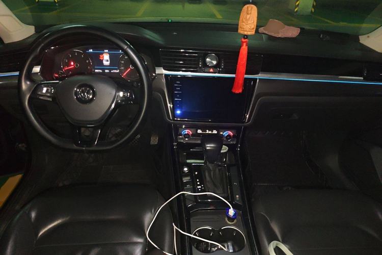 Used Volkswagen Phideon 2018 Revised Version 380TSI Two-Wheel Drive Business Edition
