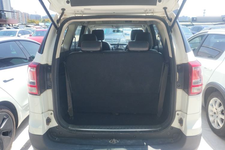 Used HYOSOW S3 2014 1.5L Luxury Version China IV Emission Standard