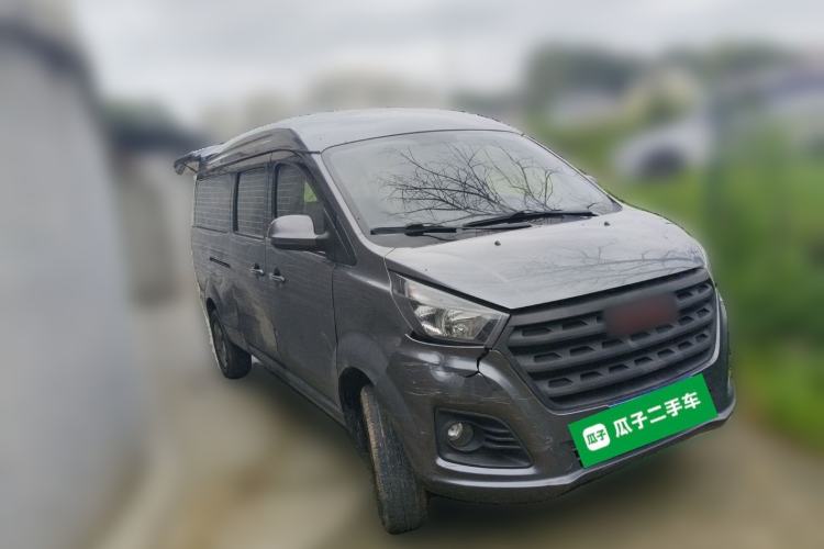 Used Jinbei Gold Hiace 2021 1.5L Passenger Van Travel Lion 6-Seater Front Right 45 Deg