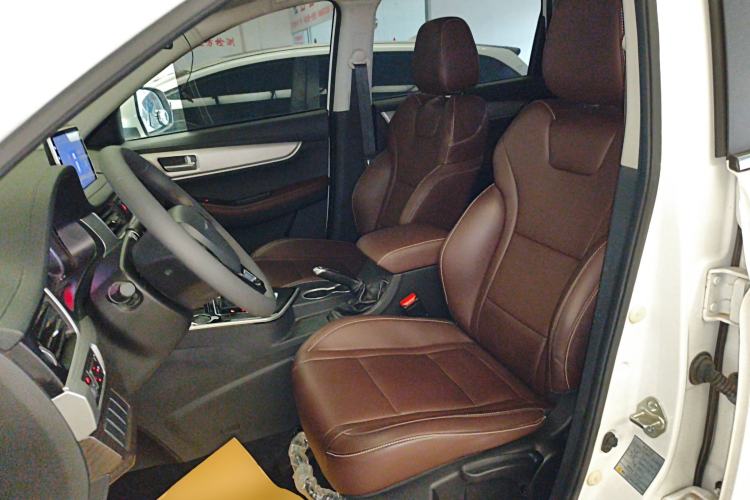 Used FORTHING T5 2022 Shengshi Edition 1.5T Automatic Dream Version Five Seats Left Front Seat