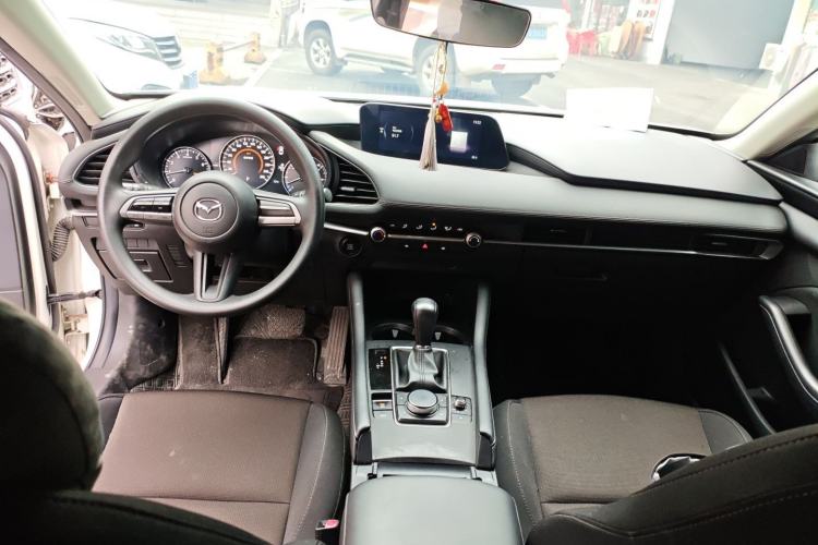 Used Mazda Mazda 3 Axela 2021 2.0L Automatic Zhiqing Edition
