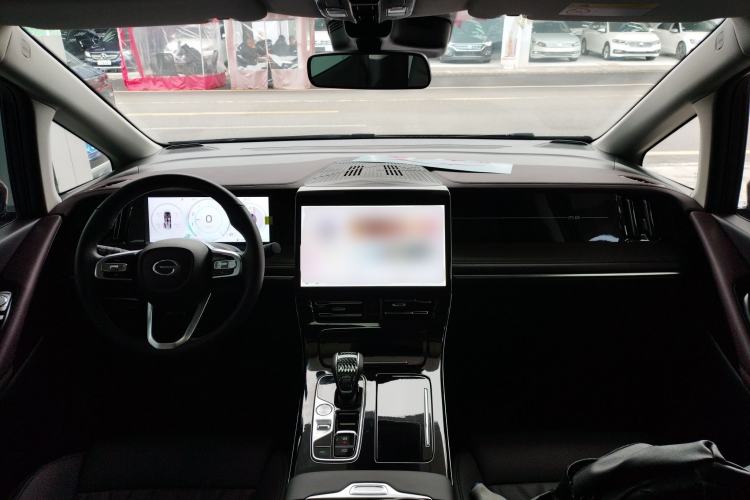 Used GAC Trumpchi M8 2024 Master Series 400T Prestige Edition Center Console