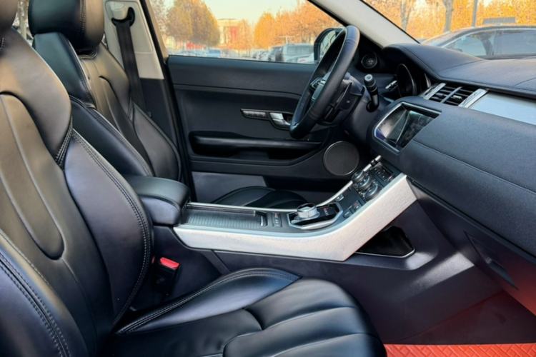 Used Land Rover Range Evoque 2015 2.0T 5-Door Luxury Edition