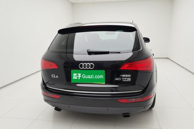 Used Audi Q5 2017 Plus 40 TFSI Technology Model
