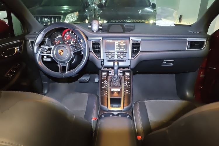 Used Porsche Macan 2016 Macan 2.0T