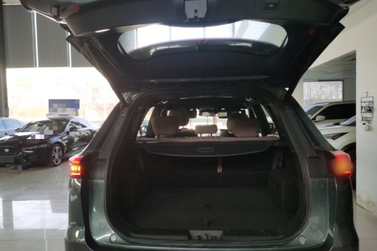 Used Chery Tiggo 8 PLUS 2025 290TGDI DCT Prestige 5-Seater