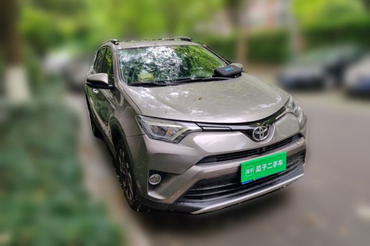 Used Toyota RAV4 2016 2.5L Automatic 4x4 Elite Edition Front Right 45 Deg