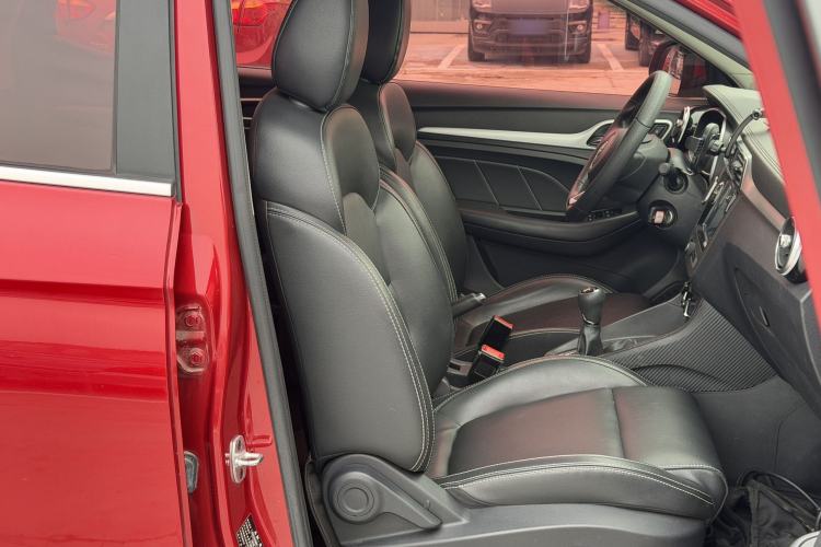 Used MG ZS 2018 1.5L Manual Elite Edition China V standard
