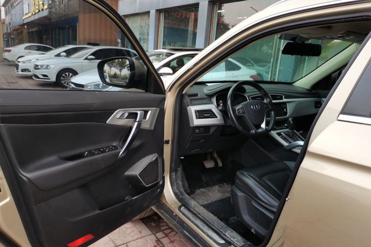 Used Geely Auto Emgrand X7 Sport 2016 1.8TD Automatic Smart Connectivity Version