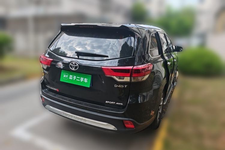 Used Toyota Highlander 2018 2.0T Four-Wheel Drive Prestige Version 7 Seats China VI Standard