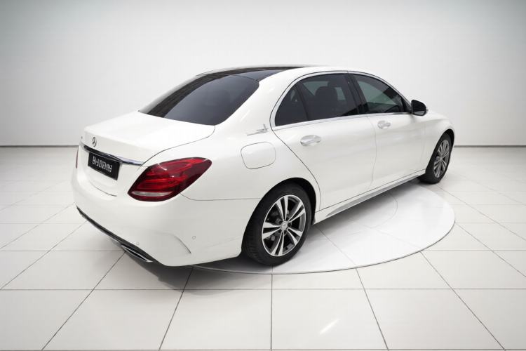 Used Mercedes-Benz C-Class 2016 C 200 L Sport Edition Rear Right 45 Deg