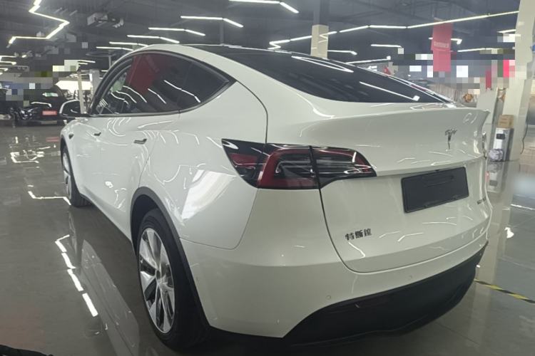 Used Tesla Model Y 2021 Long-Range All-Wheel-Drive Version