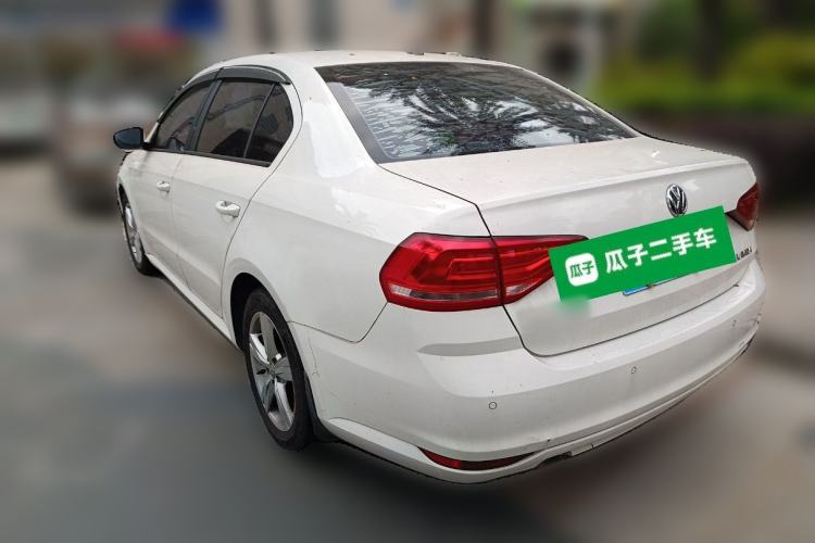 Used Volkswagen Lavida 2017 1.6L Automatic Fashion Edition
