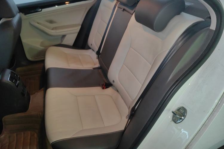 Used Volkswagen Sagitar 2015 230TSI Automatic Comfort Version Left Rear Seat