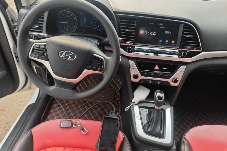 Used Hyundai Elantra (6th Generation / Lingdong) 2016 1.6L Automatic ZhiXuan · Youth Edition