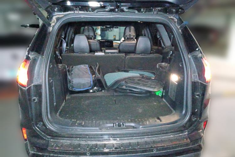 Used Ford Edge 2021 PLUS EcoBoost 245 Four-Wheel Drive Titanium Edition 7-Seater
