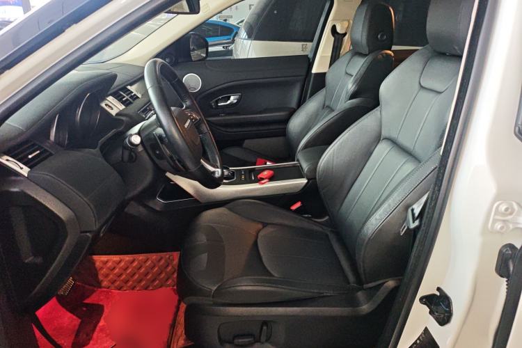 Used Land Rover Range Rover Evoque 2016 2.0T SE Smart Glow Edition
