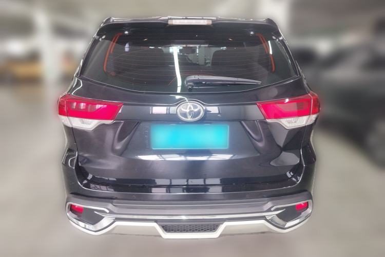 Used Toyota Highlander 2018 2.0T Four-Wheel Drive Luxury Version 7 Seats China VI Standard Rear