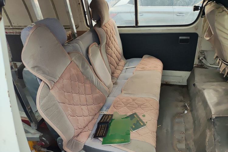 Used Golden Dragon Hiace 