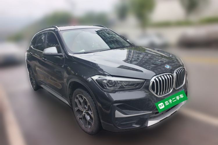 Used BMW X1 2021 sDrive20Li Premium Edition Front Right 45 Deg