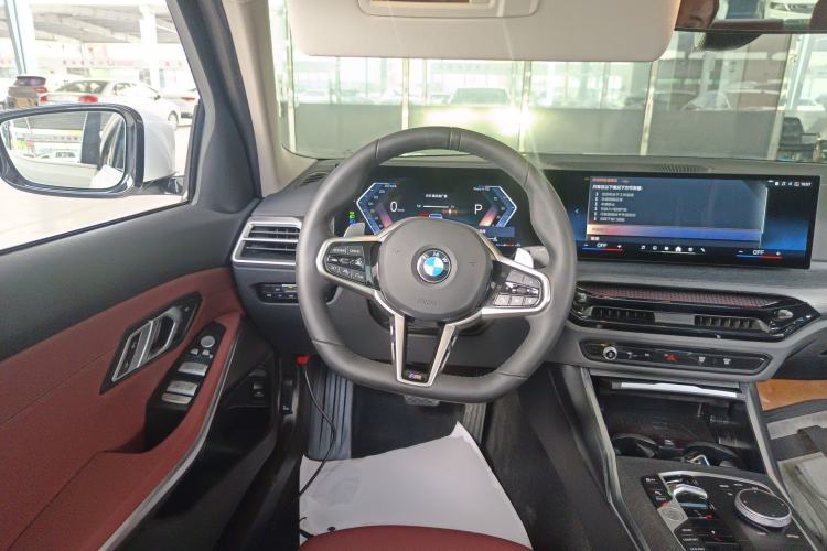 Used BMW 3 Series 2025 325Li M Sport Package Steering Wheel