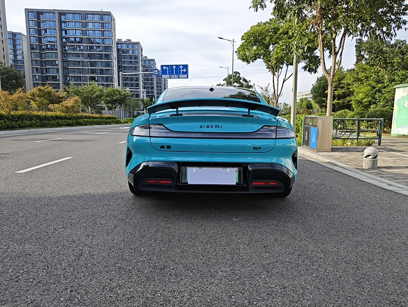 Xiaomi Auto SU7 2024 Rear-Drive Ultra-Long Range Advanced Pro-Level Intelligent Driving Version — снимка 5