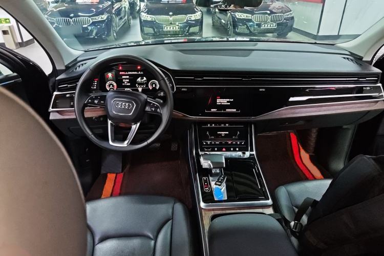 Used Audi Q7 2020 55 TFSI quattro Black Warrior Exclusive Edition
