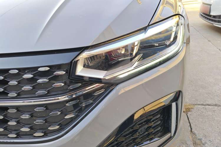 Used Volkswagen Lavida 2023 300TSI DSG Starry Sky Elite Edition