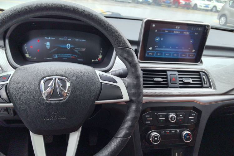 Used BAIC Weiwang M50F 2017 1.5L Luxury Model
