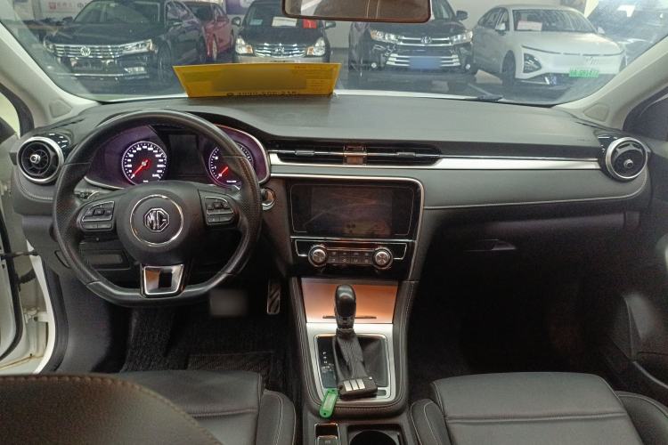 Used MG 6 2019 20T Automatic Sport Edition Center Console