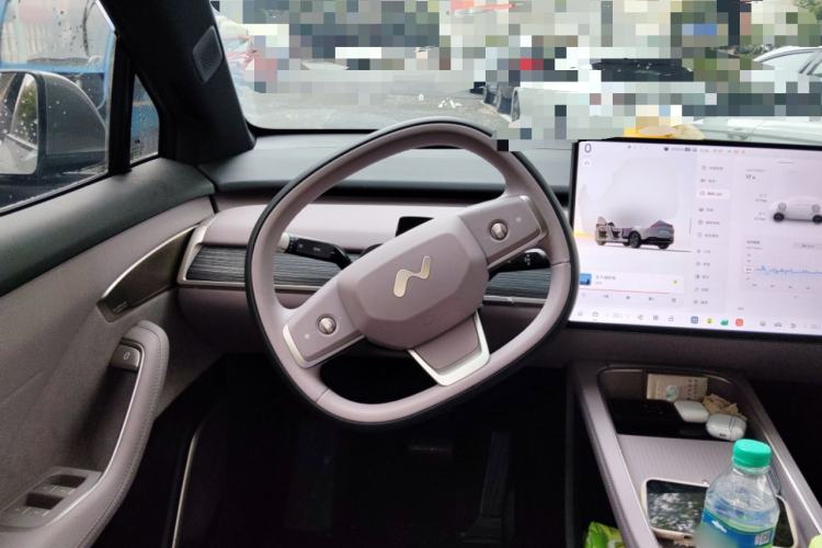 Used ONVO L60 2025 Model—60 kWh Rear-Wheel-Drive Version
