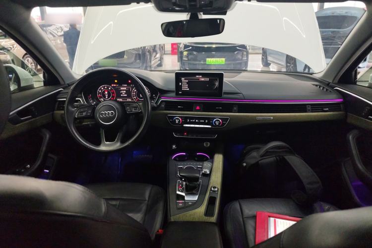 Used Audi A4L 2019 40 TFSI Fashion Edition China VI Emission Standard