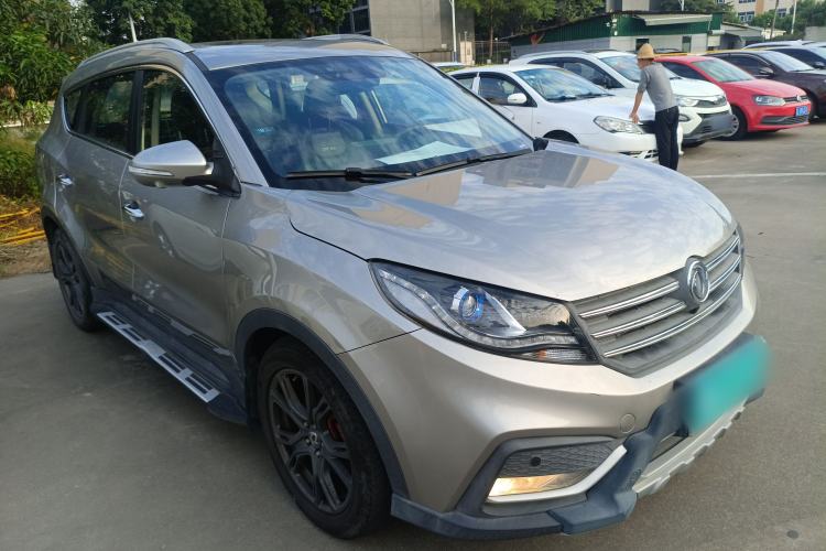 Used Dongfeng Fengon 580 2017 1.5T CVT Smart Connectivity Model
