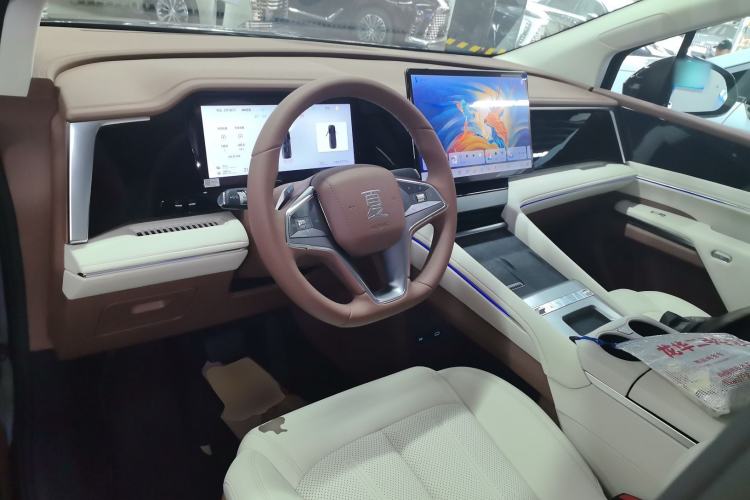 Used BYD Xia 2025 DM-i 1.5T 180km Beyond Edition
