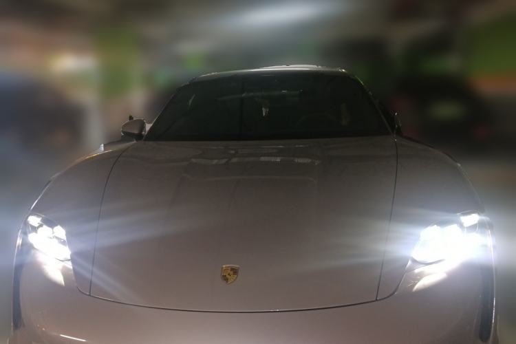 Used Porsche Taycan 2022-Year Updated Taycan