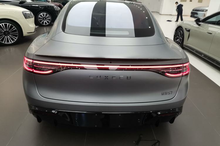 Used Hima Luxeed S7 2024 Max RS