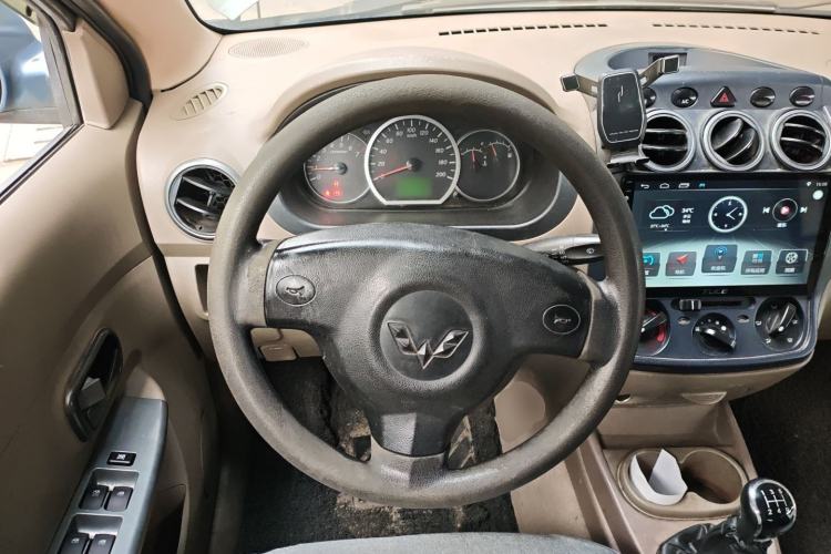 Used Wuling Hongguang 2010 1.2L Standard Version China IV Steering Wheel